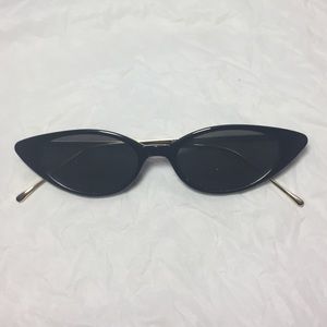 Small Cat Eye Sunglasses
